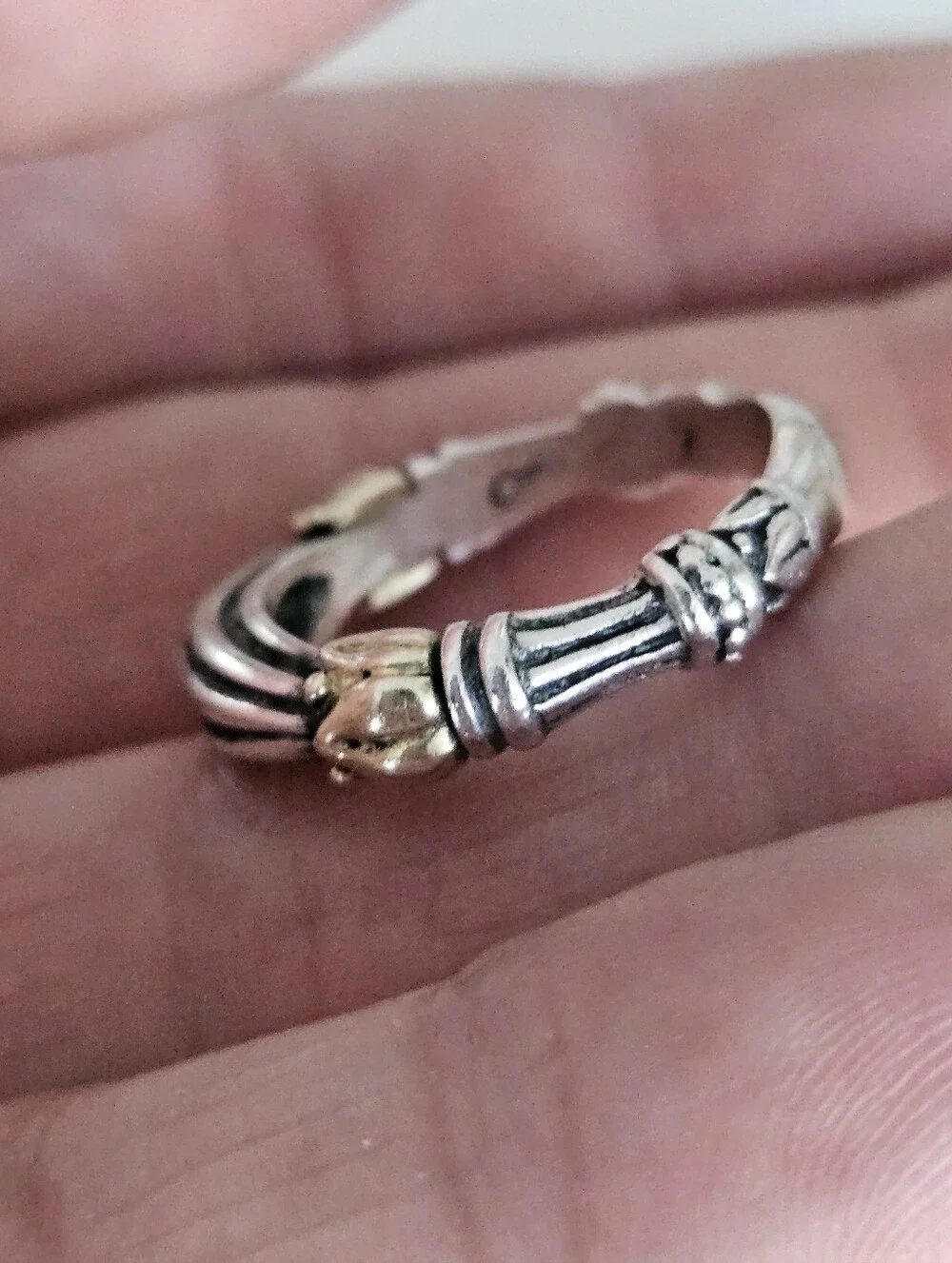 Vintage Lagos Caviar Two-Tone Sterling Silver Solid 18k Gold Ring Size 10.75